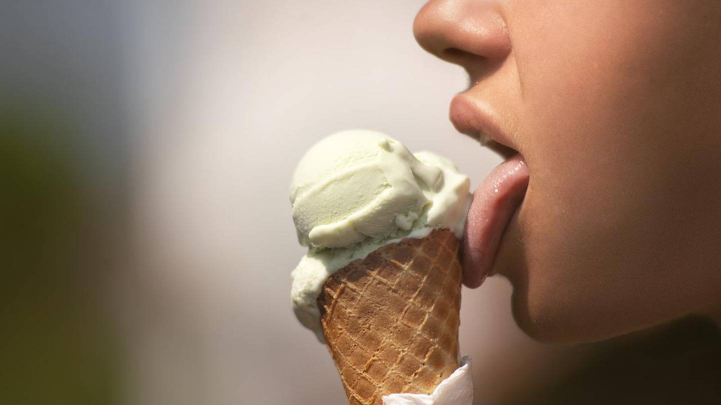 Billerica woman sues ice cream company after suffering miscarriage